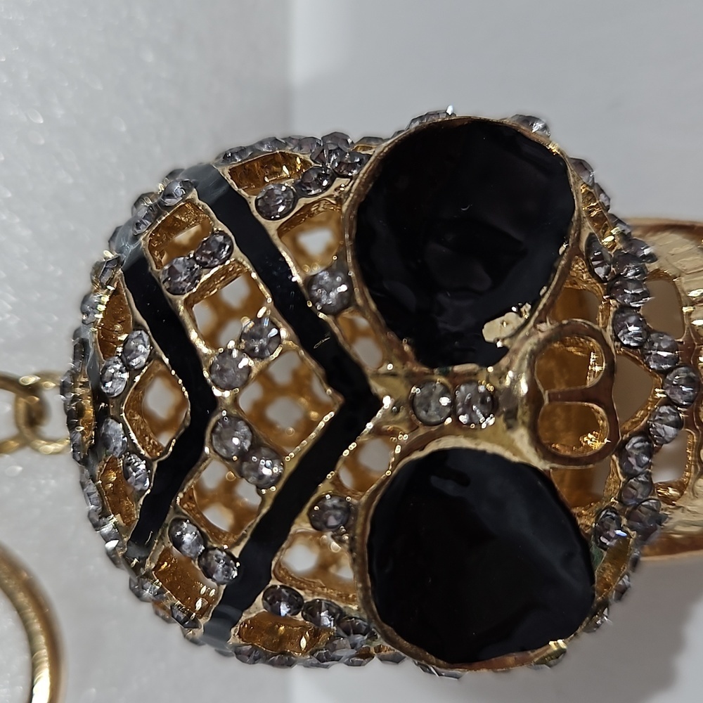 SKULL Rhinestone & Enamel on Goldtone Keychain - Picture 5 of 8